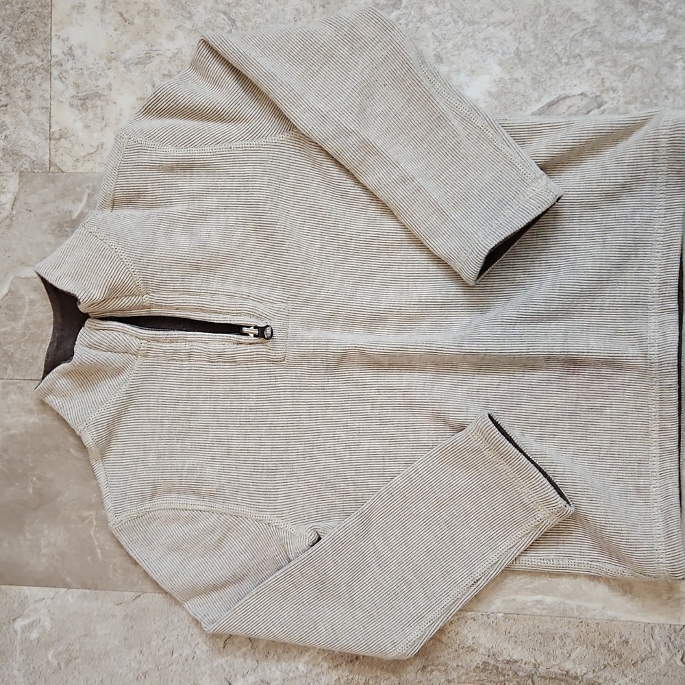Class Club Reversivle Sweater. EUC.